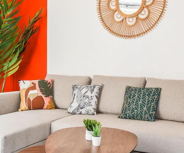 Gare - Redline - Centre Apartman *